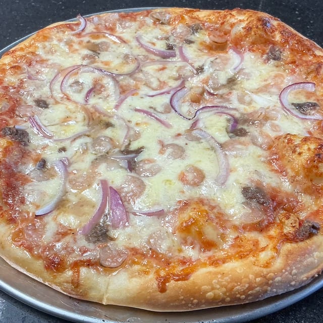 Shrimp Chovie Pizza.
