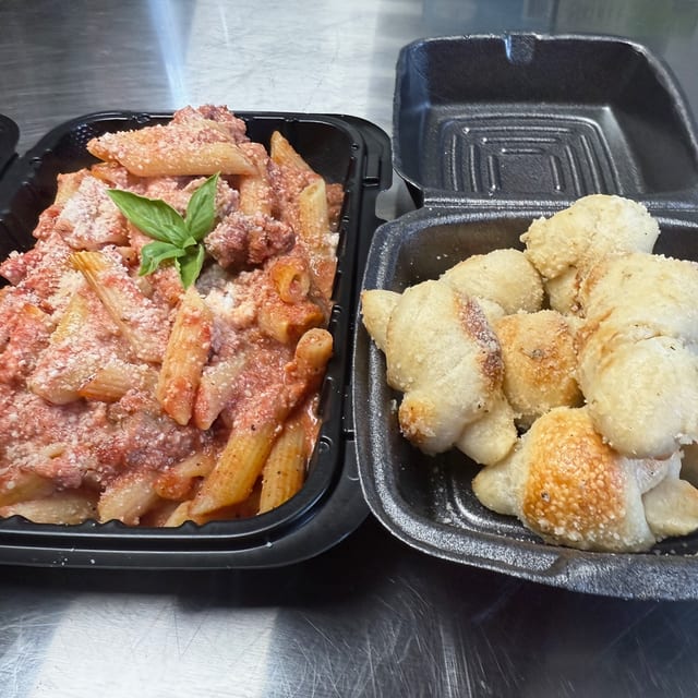 Baked Ziti & Knots.