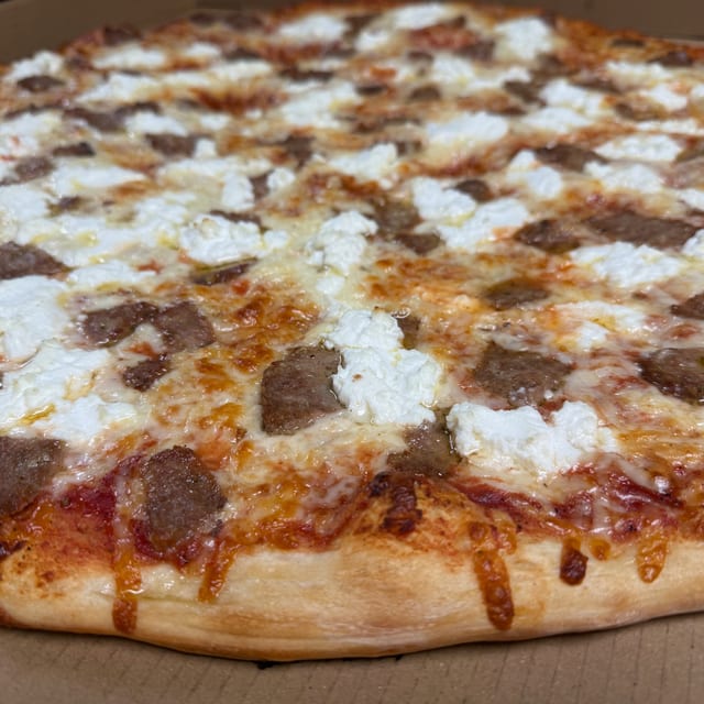 Buccaneers Pizza.