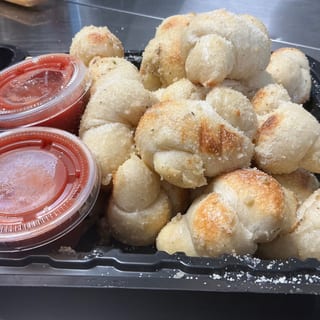 Bite Size Garlic Knots